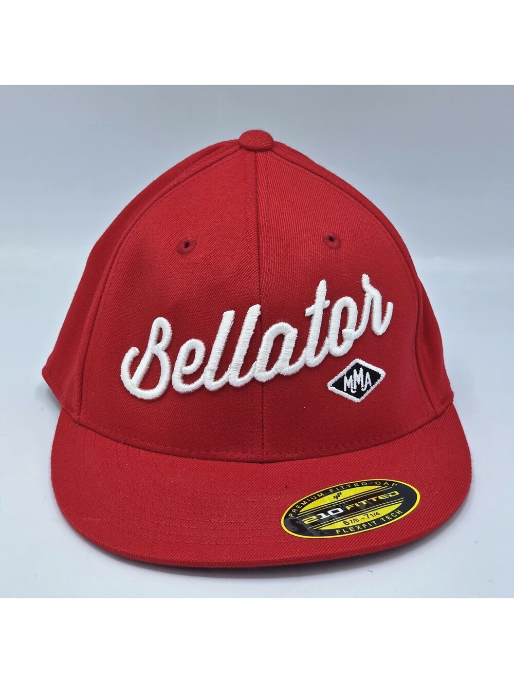 Bellator MMA 210 Fitted Red Flexfit Hat Cap 6 7/8-7 1/4 EST MMVIII 2008